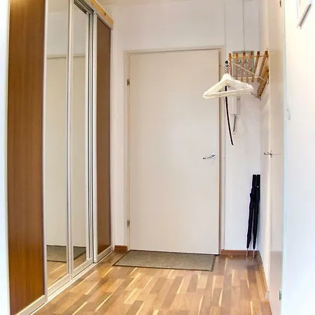 Apartamento •kotoisa & Tyylikas Keskusta-asunto Neljalle!• *